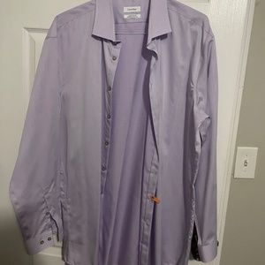 Calvin Klein Button up Size: (18) 35/36